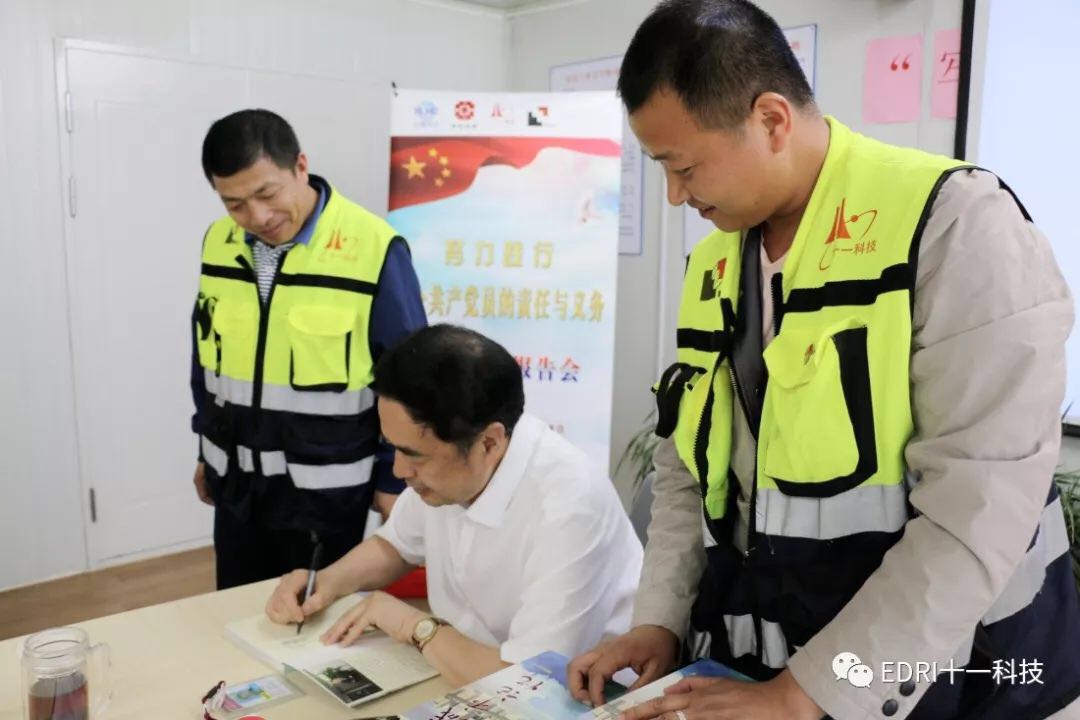 1526969404549677.jpg 8.jpg